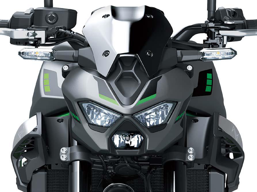 Kompakte LED-Scheinwerfer und markante Lichtmaske